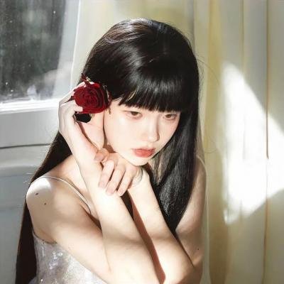 群莺乱飞